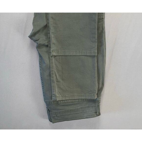 NYDJ Lift/Tuck Lightweight Stretch Cargo Pants. Washed Olive, Women's 10. Read. - Picture 3 of 9